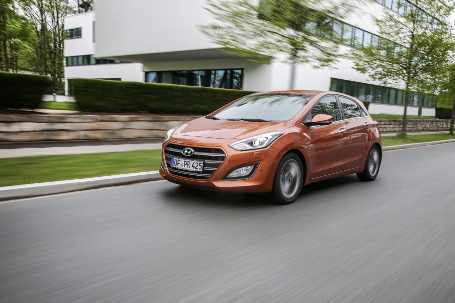 Hyundai i30 5-Door 2015 года  (фото 13 из 29)